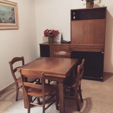 Pianoterra Tra Lungomare E Pineta